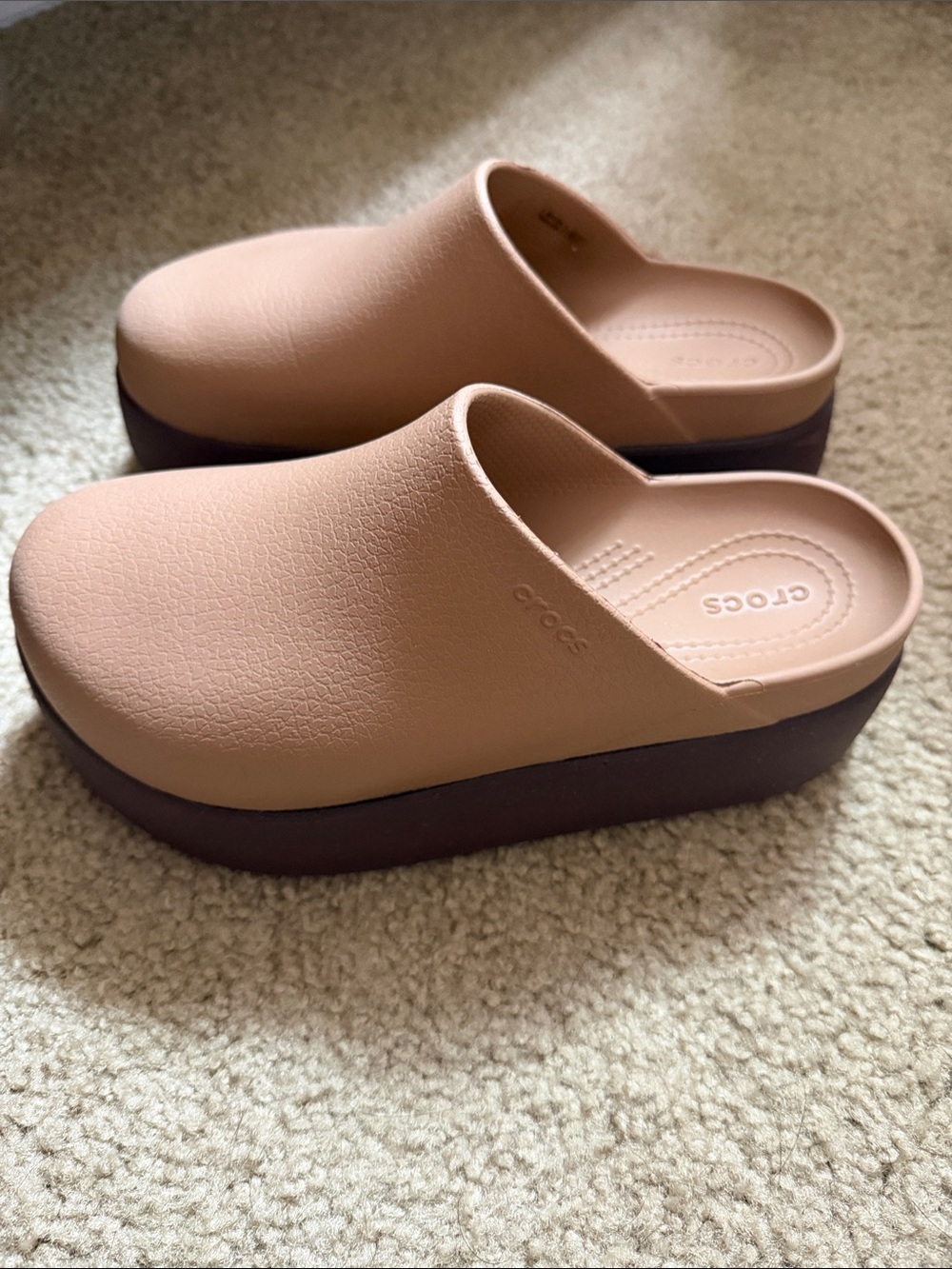Crocs Brown Dylan clog